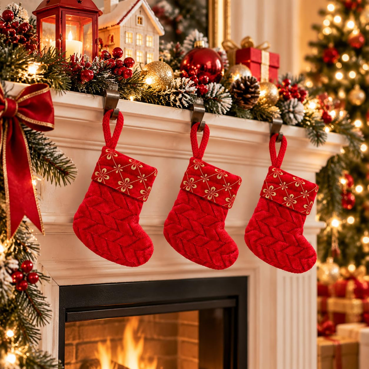 6 Pack Christmas Stockings18 Large Red Plush Christmas Stockings with White Faux Fur Cuff, Soft Thick Xmas Hanging Stockings for Fireplace Mantel, Family Holiday Decorations